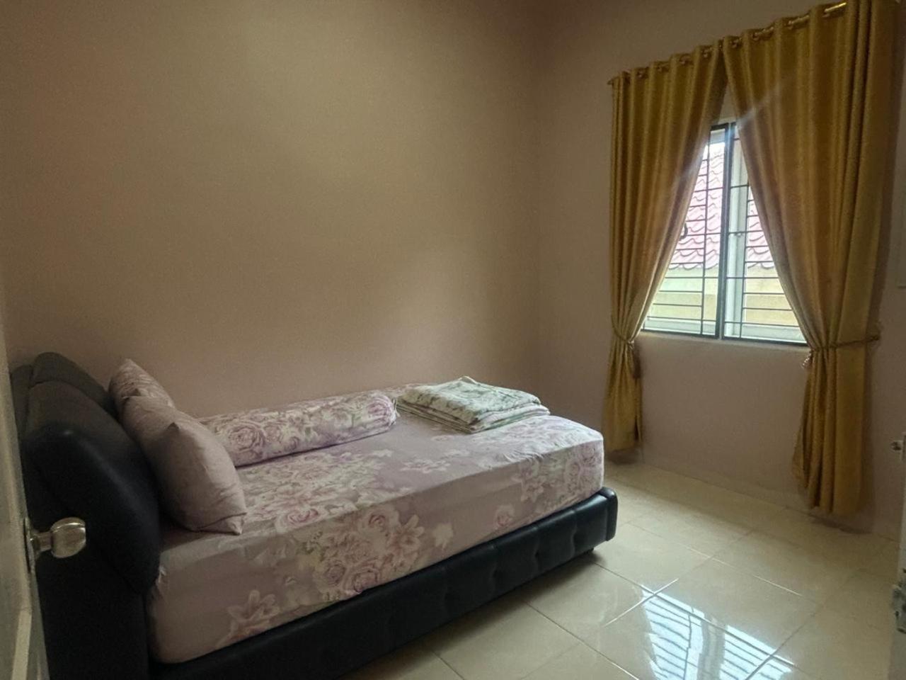 Villa Brastagi Resort Jalan Mimpin Tua Blok C No. 41 Berastagi Buitenkant foto