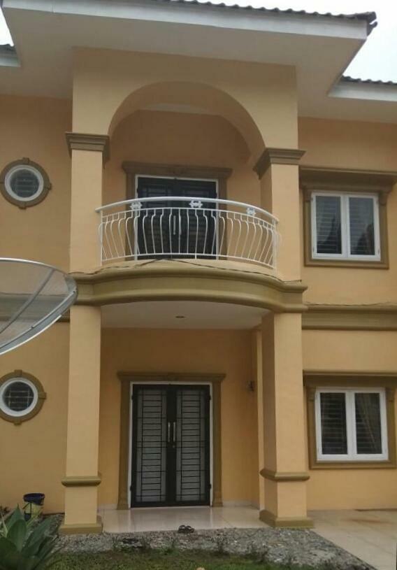 Villa Brastagi Resort Jalan Mimpin Tua Blok C No. 41 Berastagi Buitenkant foto