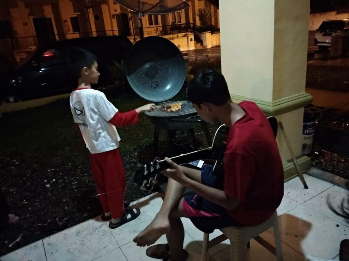 Villa Brastagi Resort Jalan Mimpin Tua Blok C No. 41 Berastagi Buitenkant foto